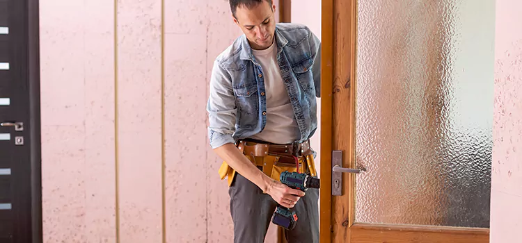 Door Glass Replacement Centreville